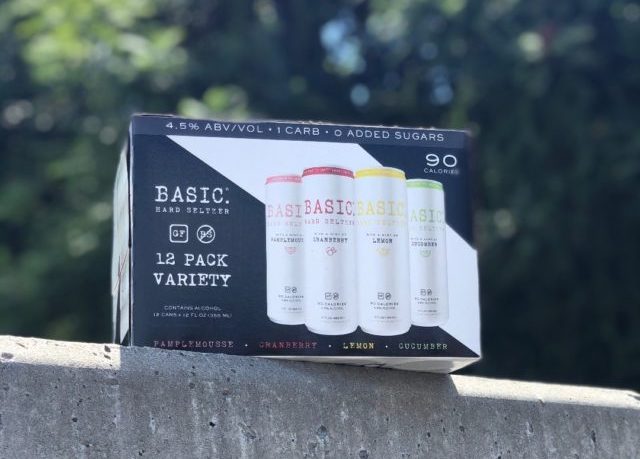 免费一箱（12 瓶）Basic Seltzer 酒精饮料，价值 $17.99【04/21 更新：又可以撸了，04/30 过期】