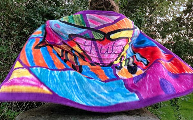 免费毛毯，“拥抱” 主题，价值 $24.95，可以寄给朋友或自己