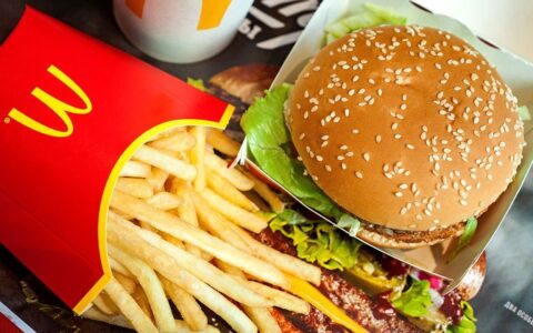 麦当劳连续 11 天，只需 $1 即可获赠大餐【活动时间 12/14 – 12/24】